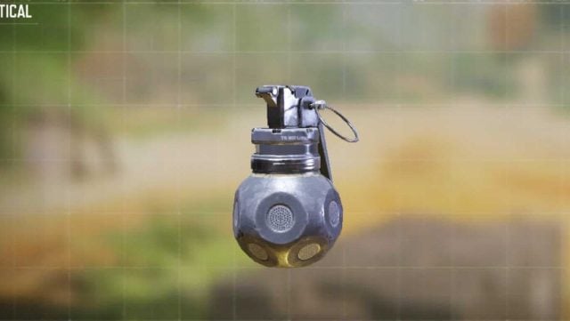 How to unlock Decoy Grenade in COD Mobile
