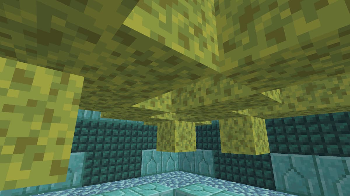 How to Get and Use Sponge in Minecraft Bedrock Touch, Tap, Play