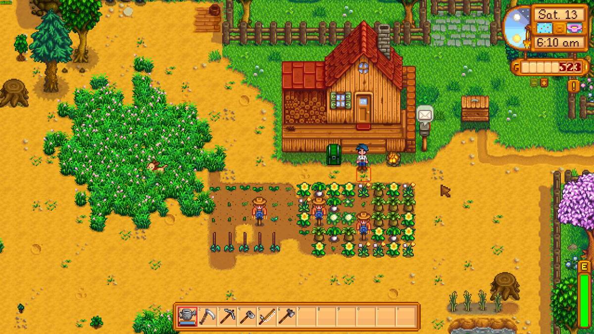 Stardew Valley — фермерский дом, грядки с растениями и хозяйственный участок