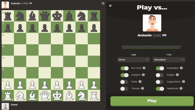 Turn takebacks and evaluations at Chess.com