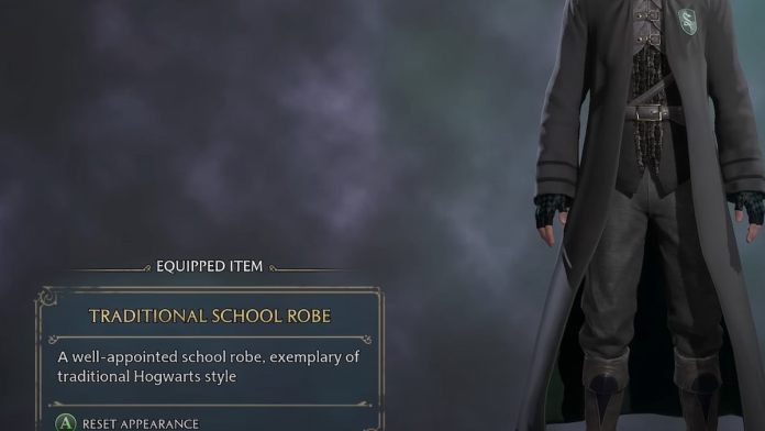 Traditional School Robe in Hogwarts Legacy